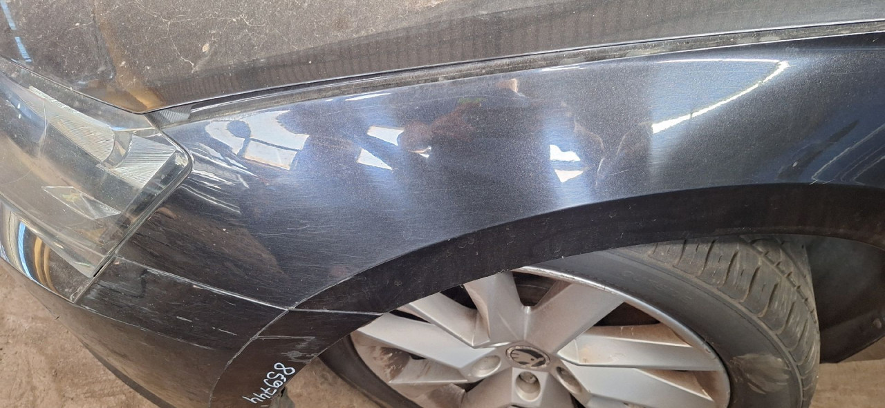 DIJELOVI BLATOBRAN SKODA SUPERB > 15-19 3V0821105