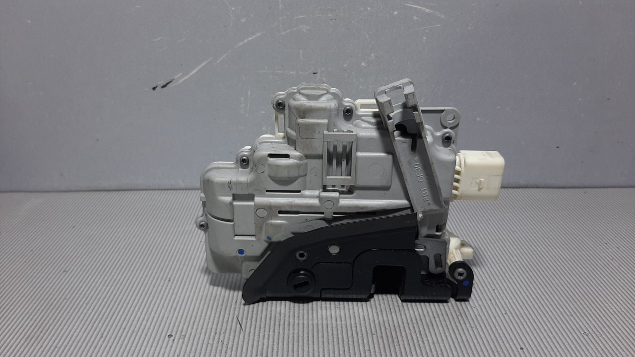 BRAVA VRATA VW PASSAT B7 > 10-14 3C4839015A