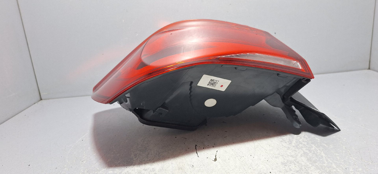 STOP SVJETLO BMW SERIJA 1 (F20/F21) > 15-17 63217359017