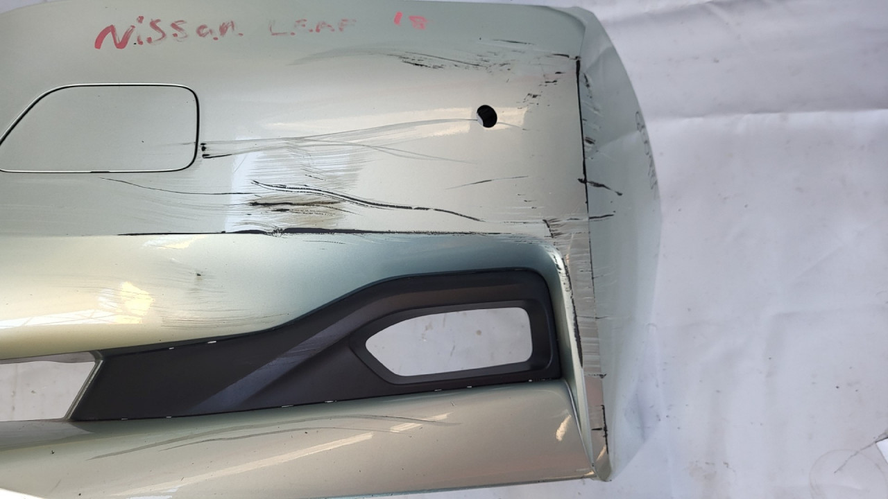 DIJELOVI BRANIK NISSAN LEAF > 16- 620225sh0h
