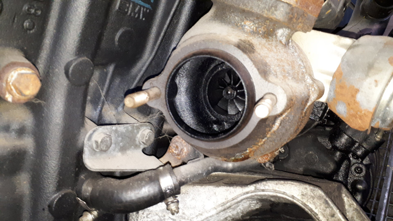 DIJELOVI TURBINA BMW SERIJA 5 (E60/E61) > 03-07 2.0