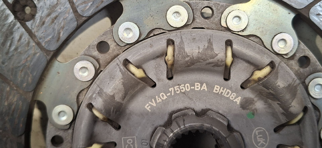 DIJELOVI LAMELA FORD FOCUS > 15-18 2.0 FV4Q7550BA