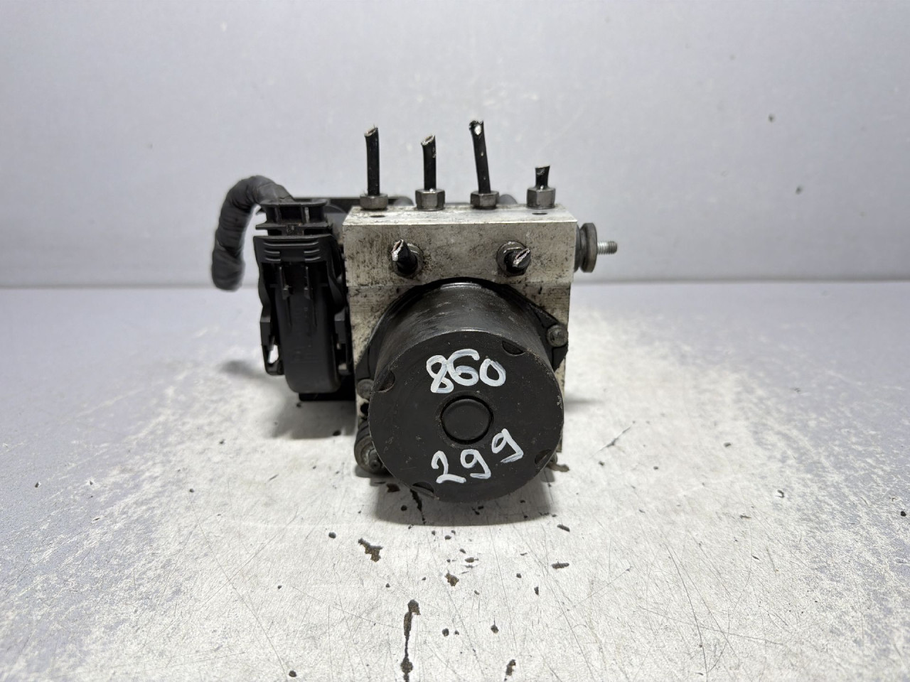 DIJELOVI ABS ELEKTRONIKA VW POLO > 09-14 1.6 6R0614517AD