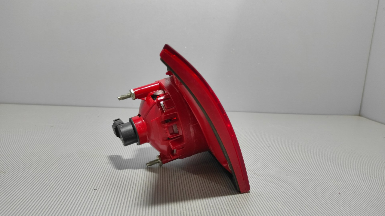 STOP SVJETLO VW PASSAT B6 > 05-10 3C9945093