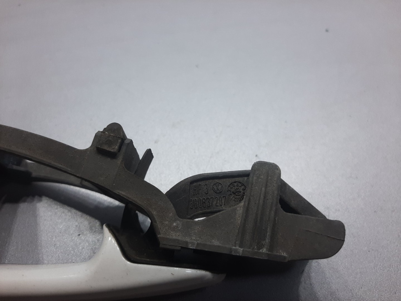 RUCKA VRATA VW PASSAT B5 > 00-05 3B0837207