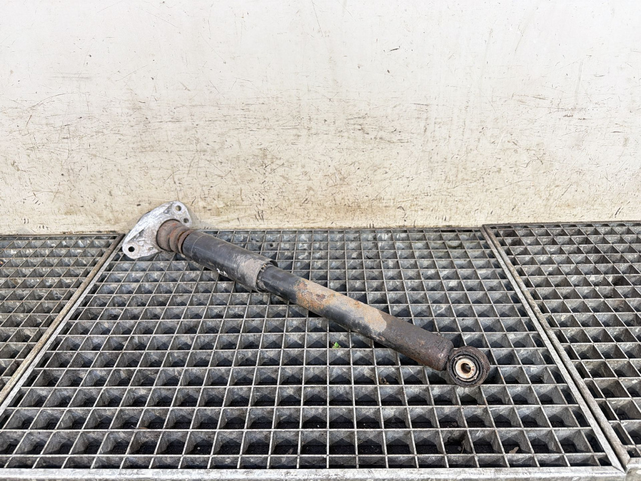 DIJELOVI AMORTIZER AUDI Q3 > 11-15 2.0 5N0512011BF