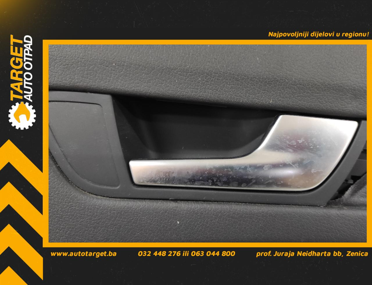 UNUTRASNJA RUCKA VRATA AUDI A4 (B8) > 12-15 8K0839020E
