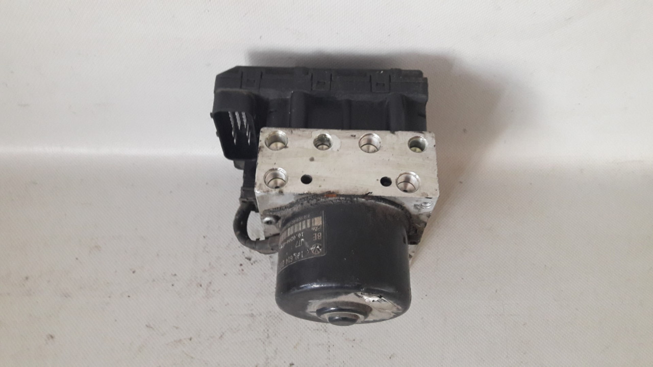 ABS ELEKTRONIKA AUDI A3 > 96-03 1J0907379Q 1J0614217E