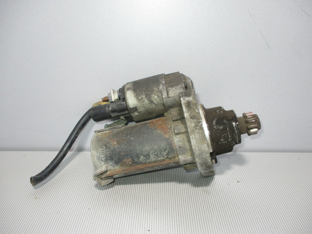 DIJELOVI ALNASER VW GOLF 6 > 08-12 02M911023M