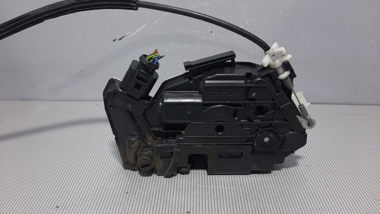 DIJELOVI BRAVA VRATA VW TIGUAN > 07-11 5N0839015D