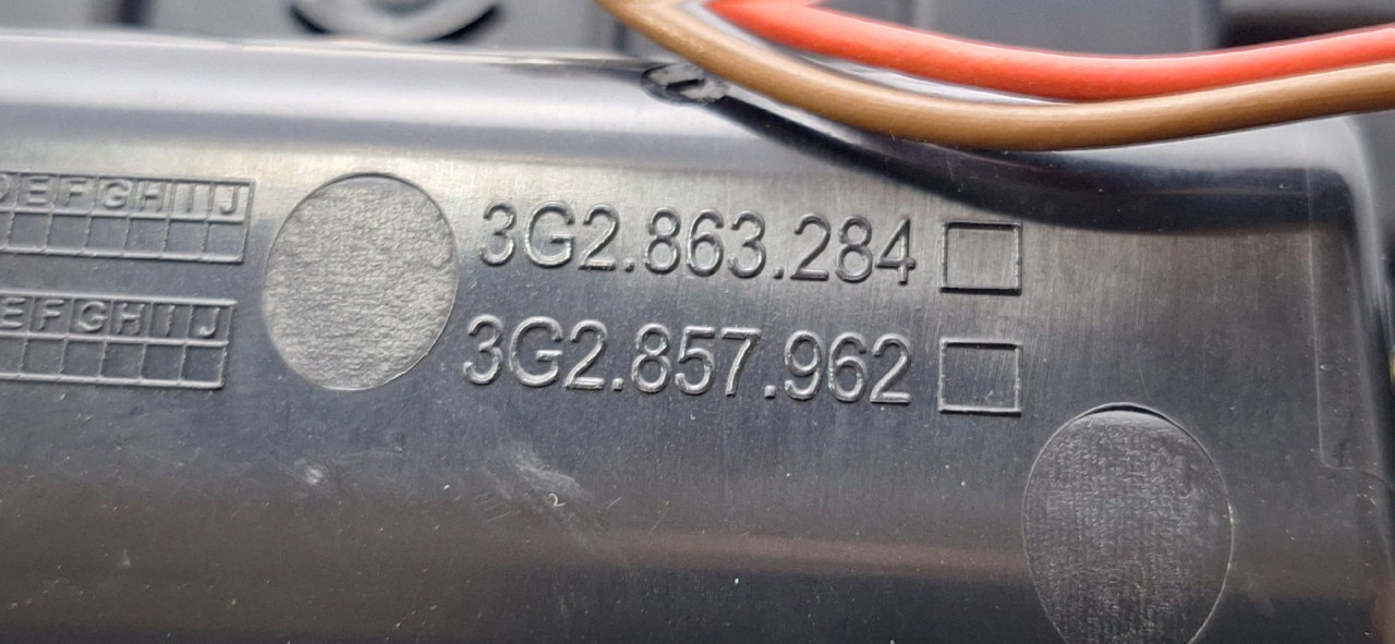 DIJELOVI PEPELJARA VW PASSAT B8 > 14-19 2.0 3G2863284