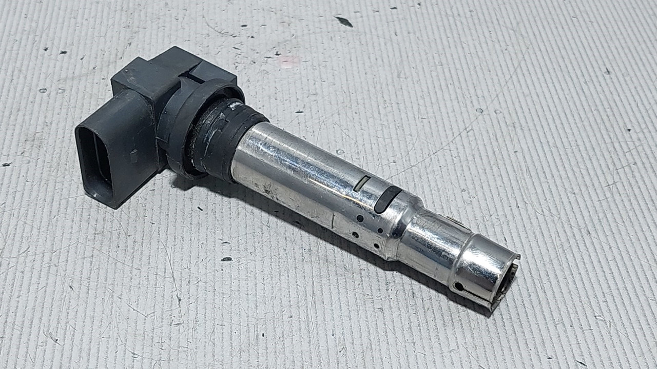 DIJELOVI BOMBINA VW PASSAT B7 > 10-14 036905715G