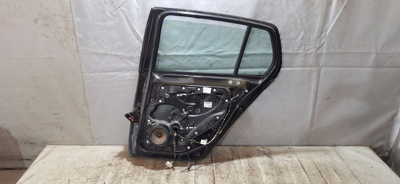 DIJELOVI VRATA VW GOLF 6 > 08-12 1.6 5K6833056K