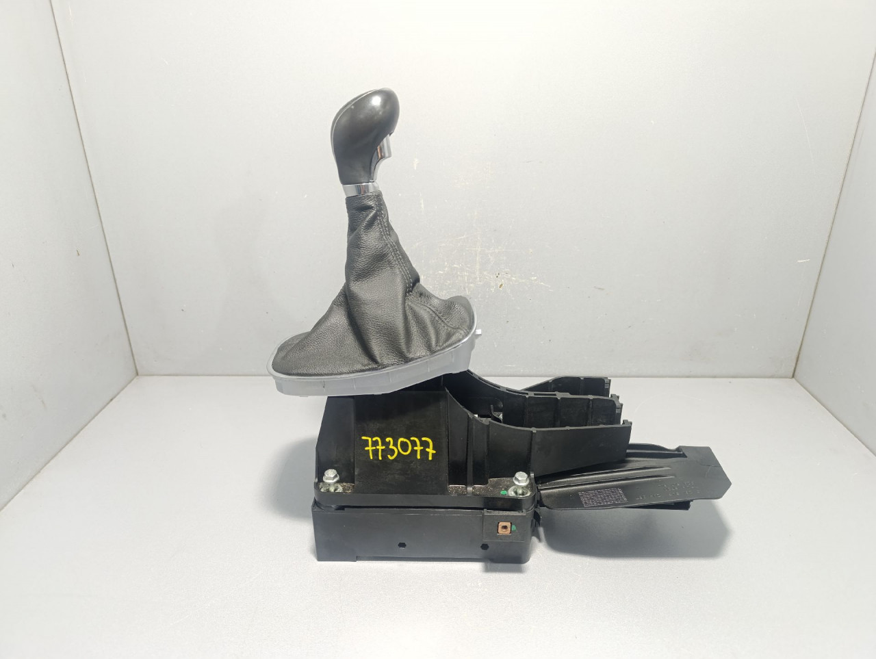 DIJELOVI SALTEBLA OPEL INSIGNIA > 09-13 55563829