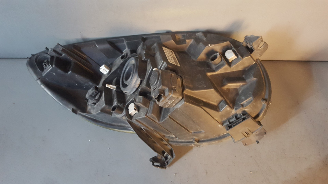 DIJELOVI FAR CITROEN C1 > 09-11 811700H050