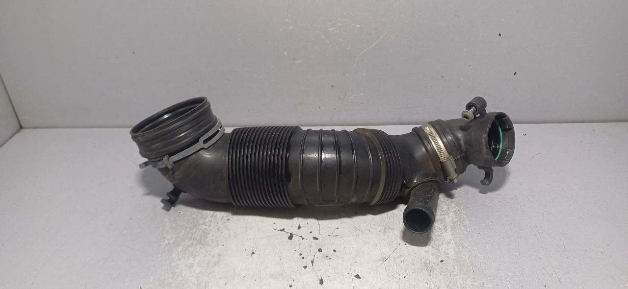 DIJELOVI CRIJEVO VW TIGUAN > 11-15 5N0129658