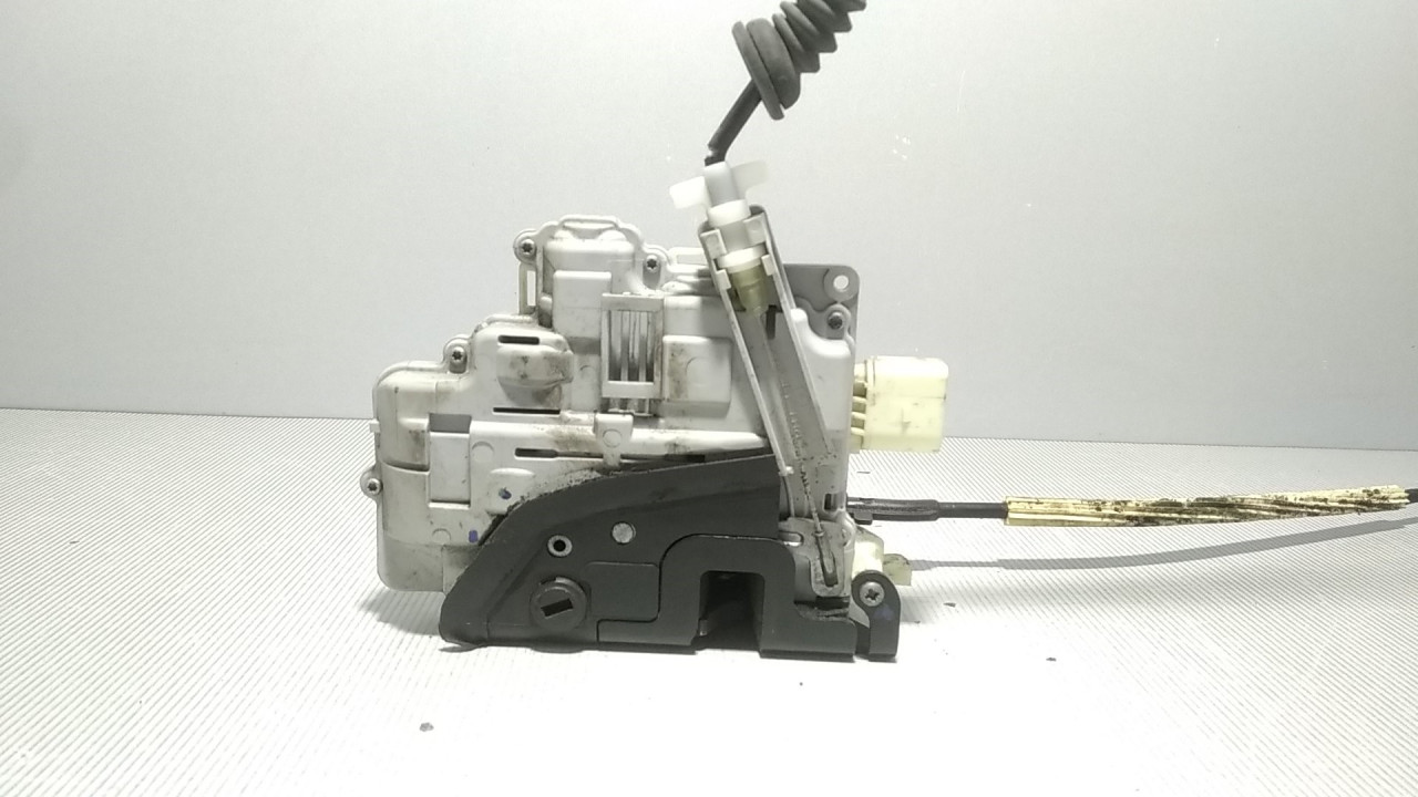 BRAVA VRATA VW PASSAT B7 > 10-14 3C4839015A