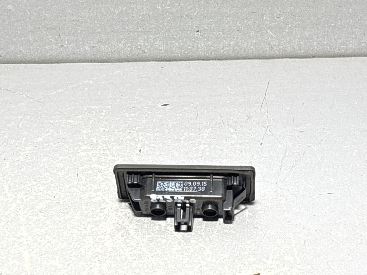 RASVJETA TABLICA VW TOUAREG > 14-18 3AF943021A
