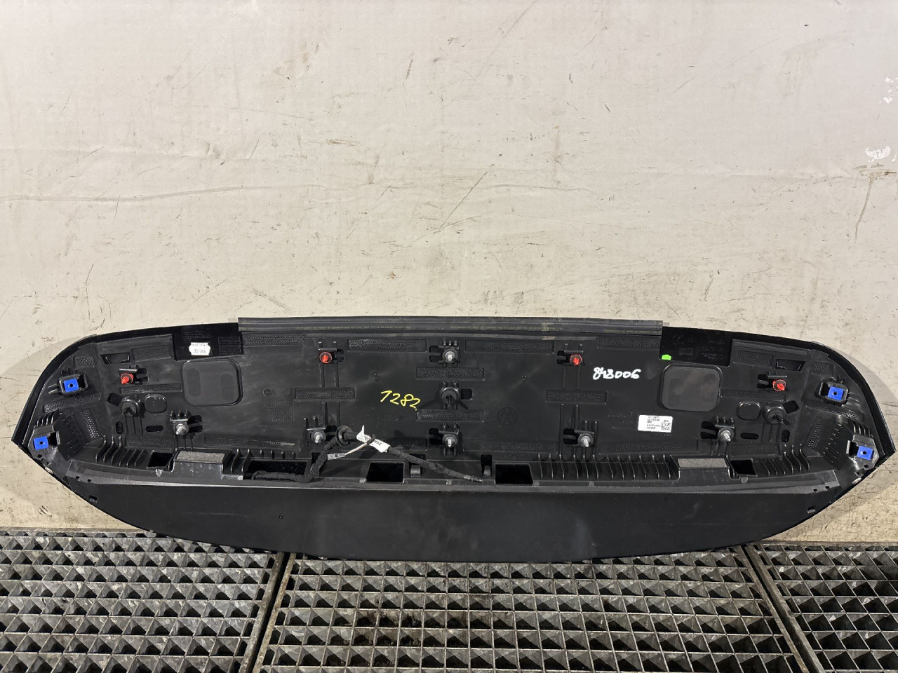 DIJELOVI SPOJLER VW TIGUAN > 20- 571827933