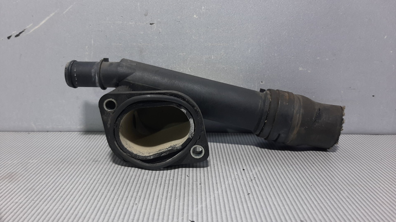 DIJELOVI KUCISTE TERMOSTATA JEEP COMPASS > 07-11 038121132G