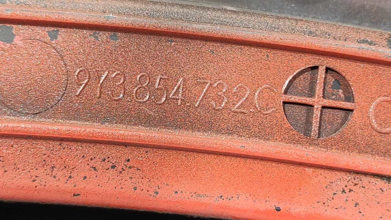 RUB BLATOBRANA PORSCHE CAYENNE > 17- 9Y3854732C