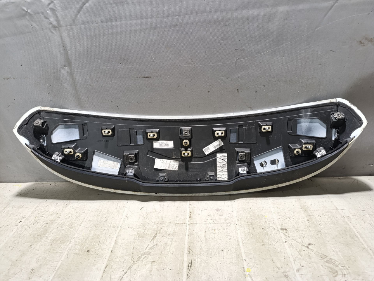 DIJELOVI SPOJLER RENAULT MEGANE > 16-20 960301583R