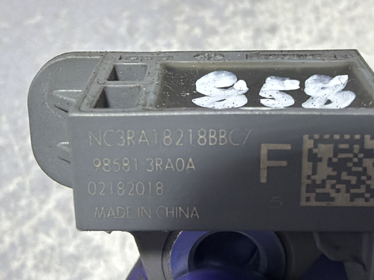 DIJELOVI SENZOR AIRBAGA NISSAN X-TRAIL > 17- 985813RA0A