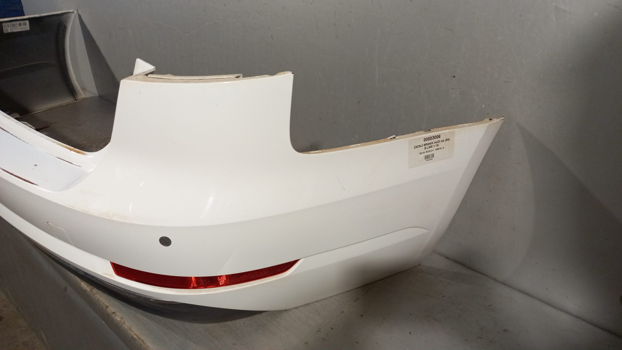 BRANIK AUDI A4 (B9) S-LINE > 15-18 8W9807511J