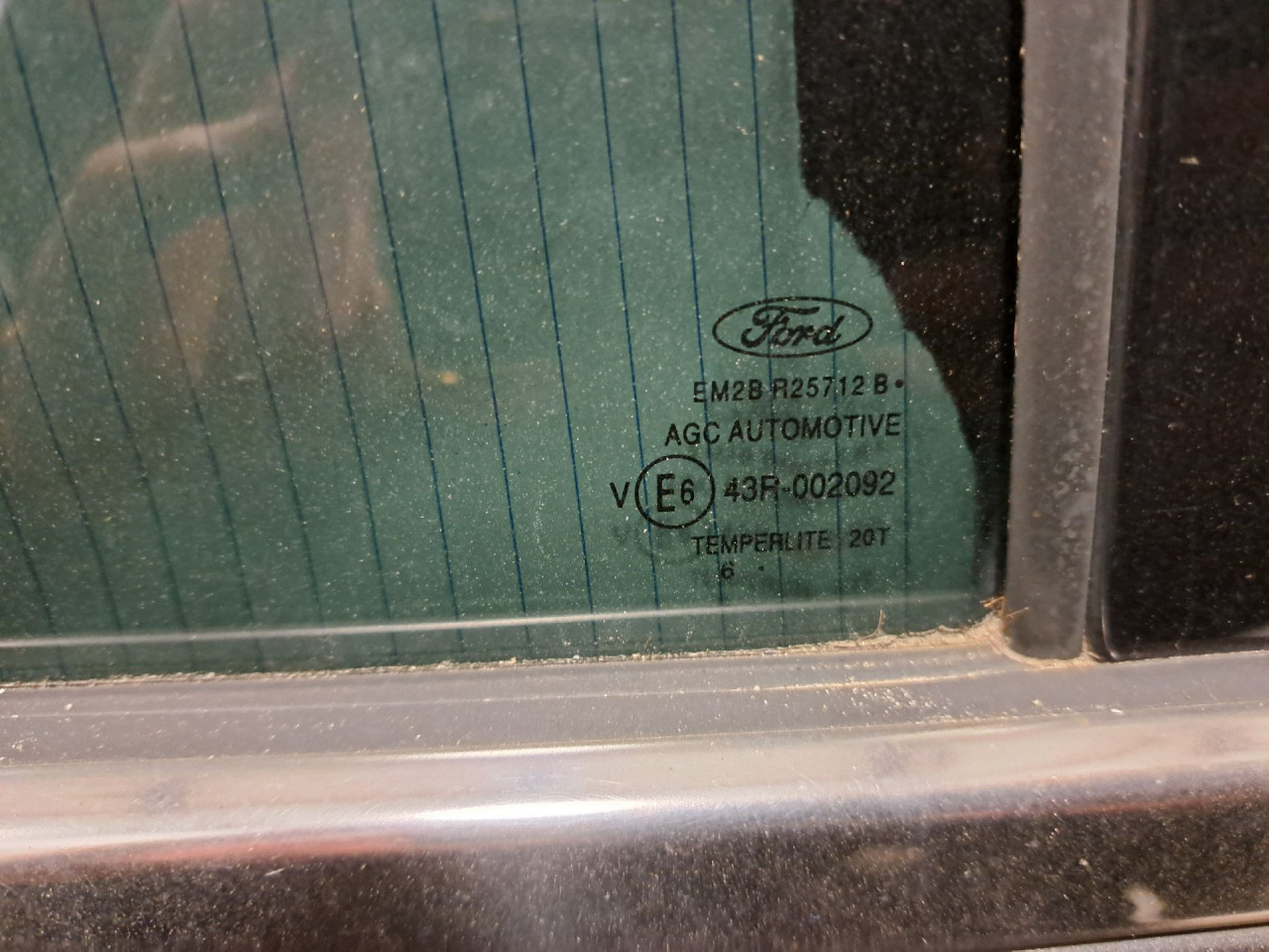 DIJELOVI STAKLO FORD S-MAX > 15-23