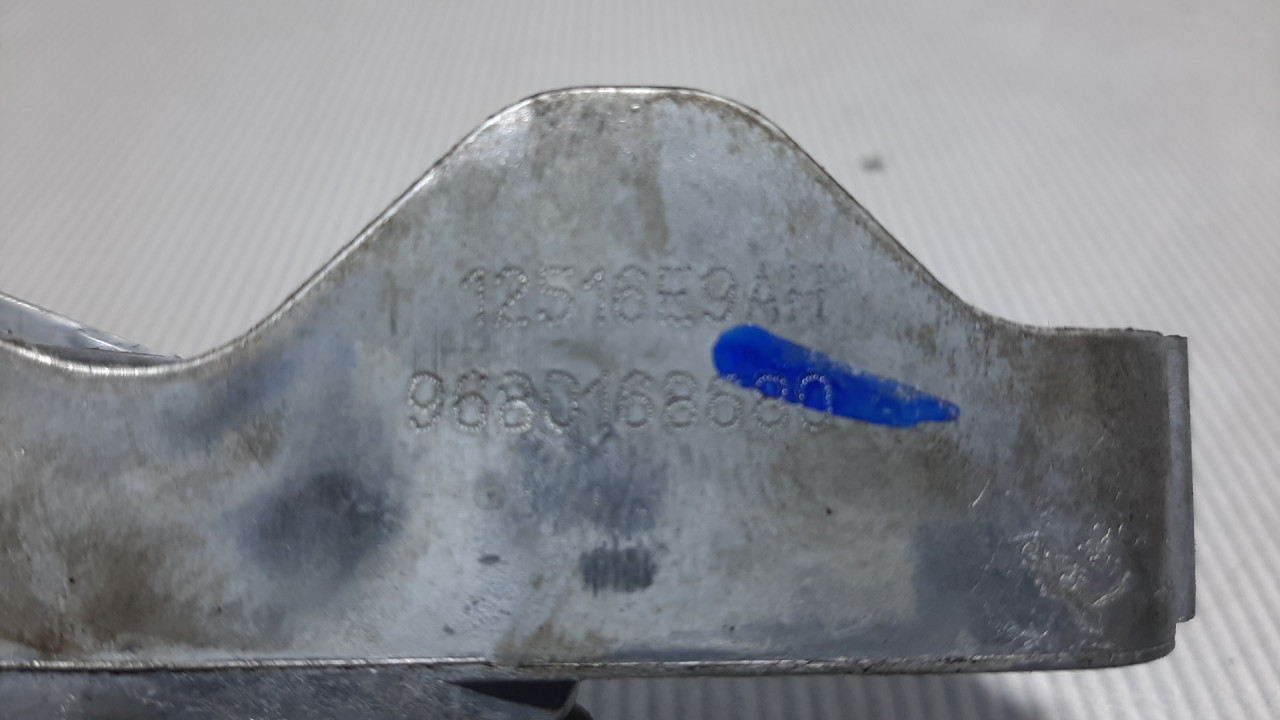 RUCKA VRATA PEUGEOT 208 > 15-19 9680168680