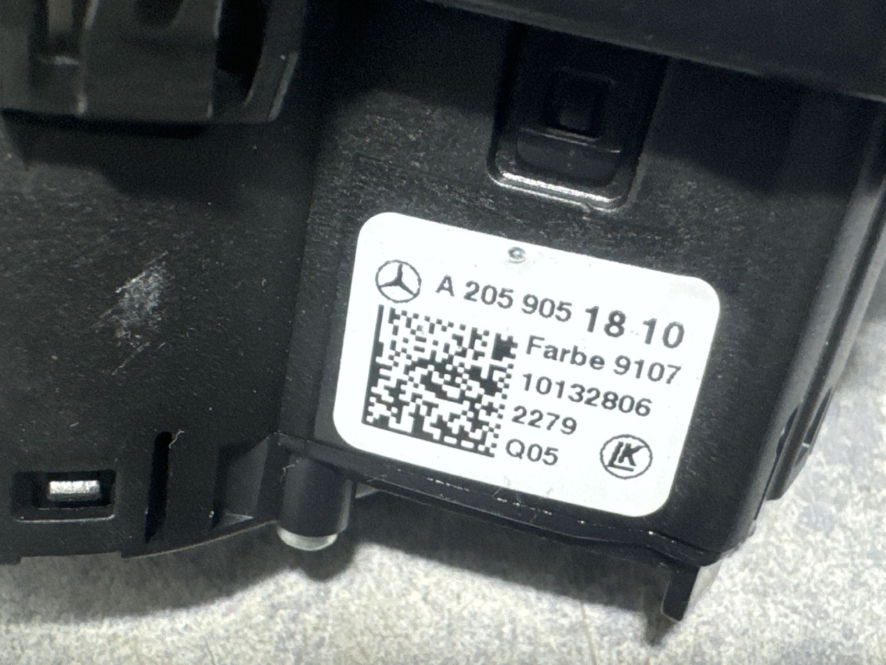 PREKIDACI SVJETLA MERCEDES GLC (X253) > 16- A2059051810