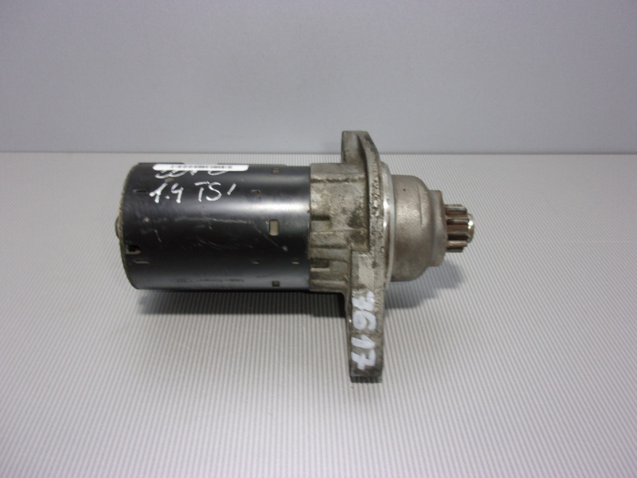 ALNASER VW PASSAT B7 > 10-14 VW055045 02Z911023E