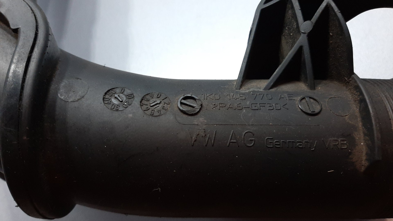 DIJELOVI CRIJEVO VW PASSAT B7 > 10-14 1K0145770AL