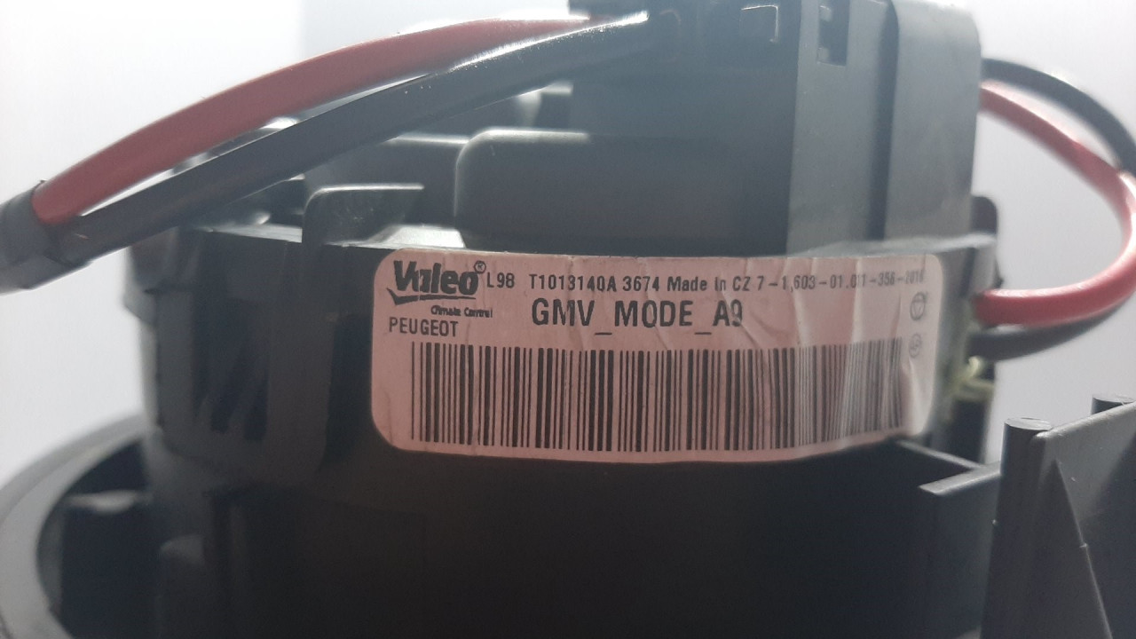 DIJELOVI VENTILATOR KABINE PEUGEOT 208 > 15-19 T1013140A