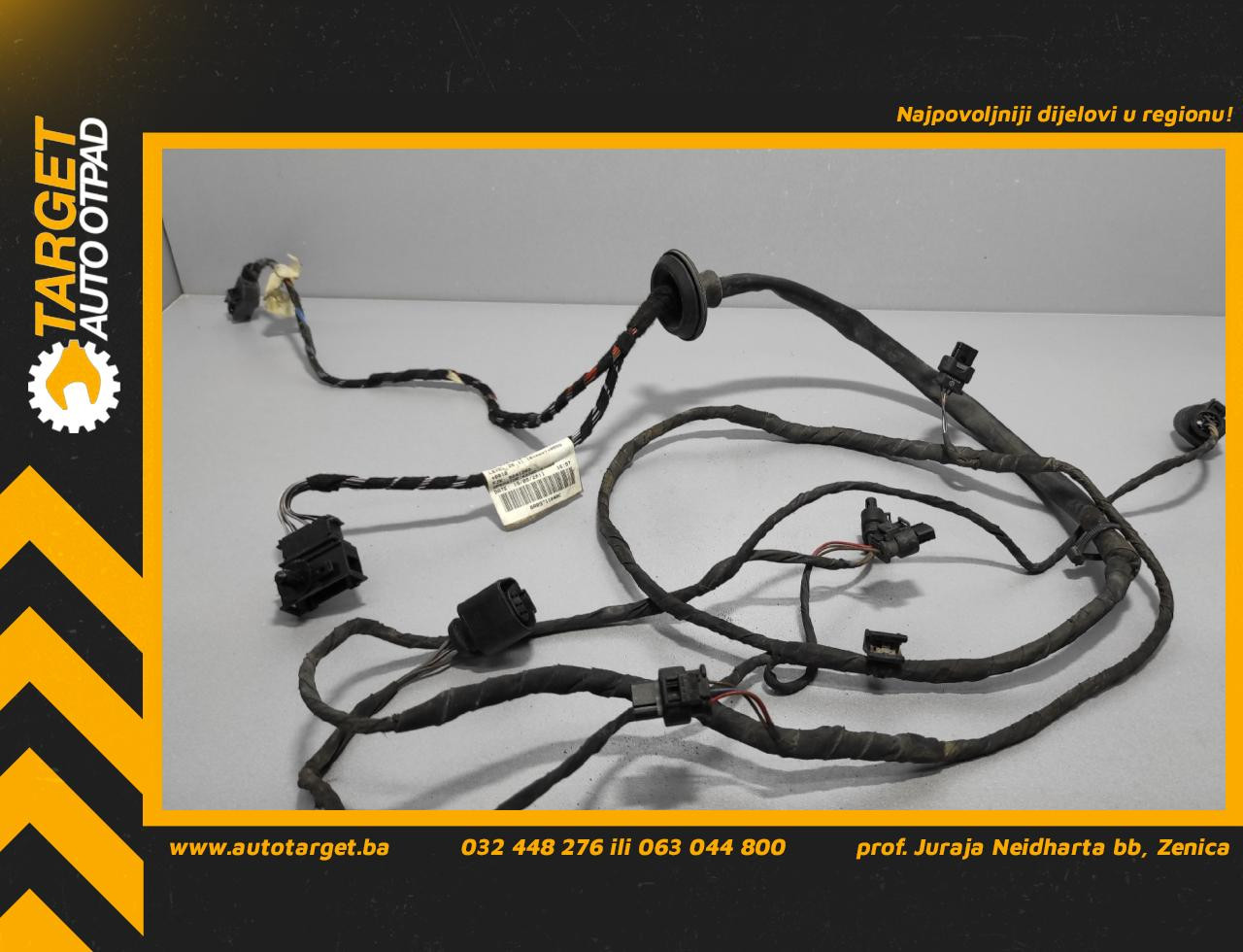 INSTALACIJA PARKING SENZORA AUDI Q5 > 08-11 8R0971104AC