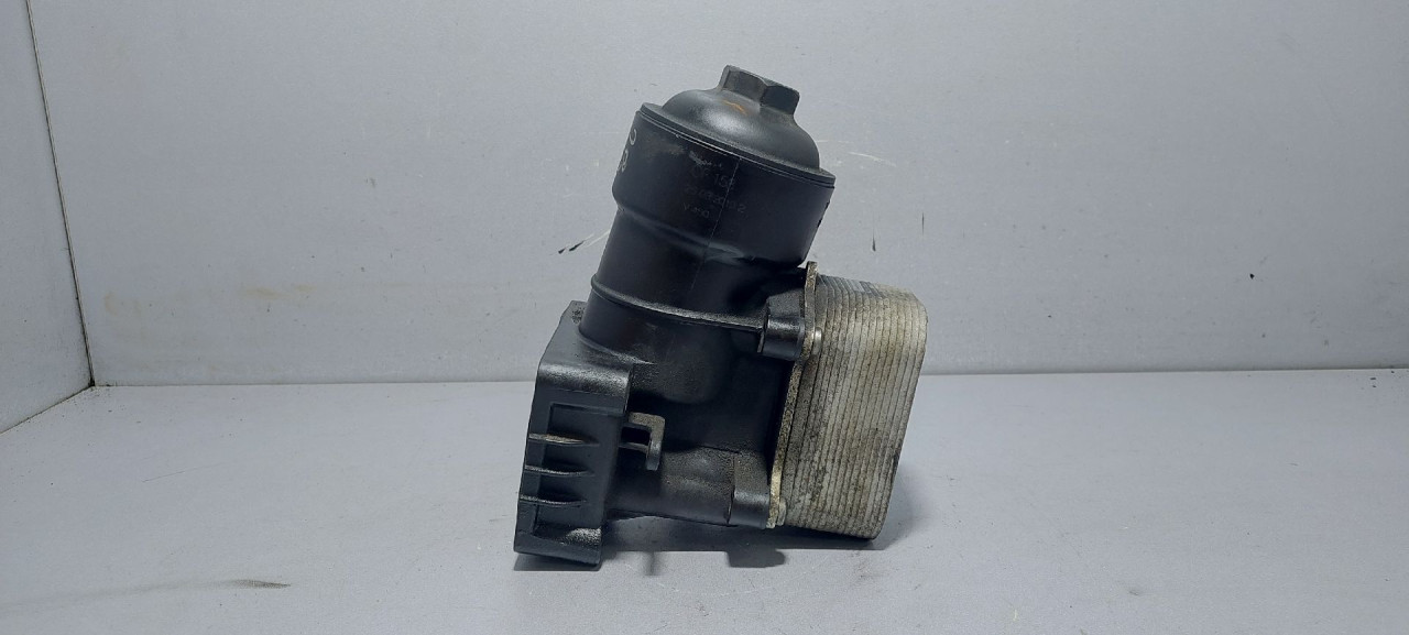 KUCISTE FILTERA ULJA VW PASSAT B6 > 05-10 03L115389C