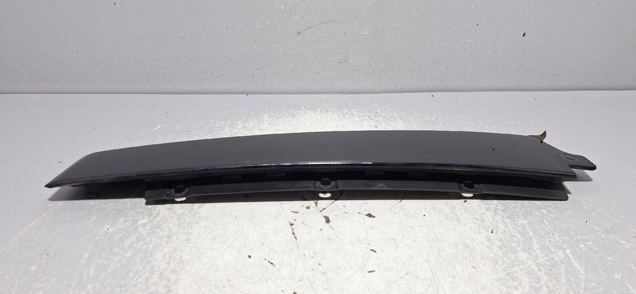 DIJELOVI LAJSNA AUDI Q3 > 11-15 8U0839902