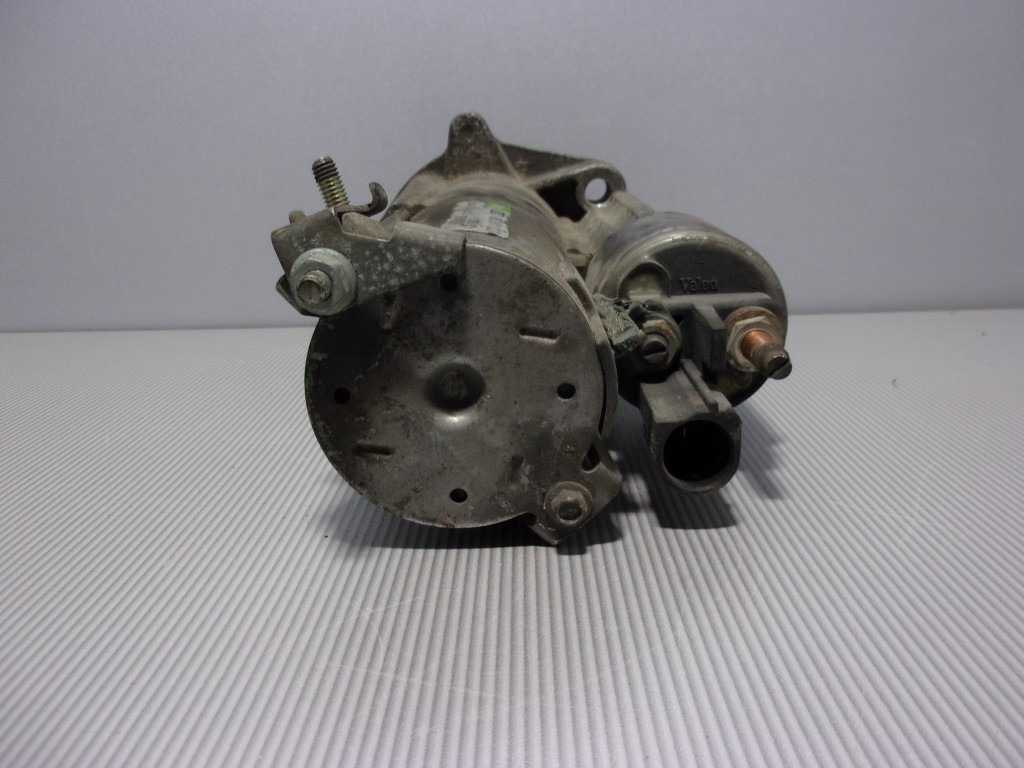 DIJELOVI ALNASER AUDI A4 (B7) > 04-07 06D911023A