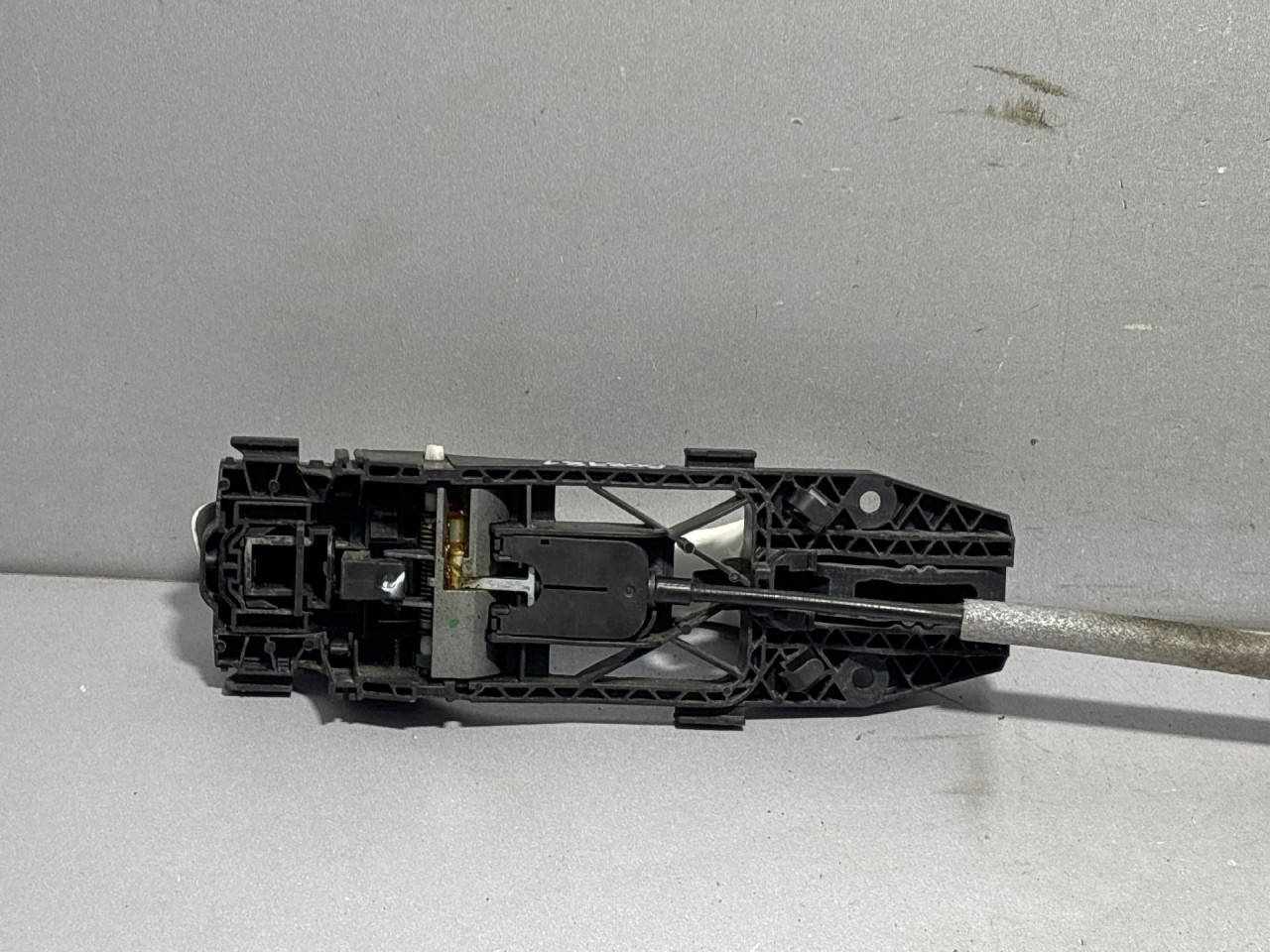 RUCKA VRATA SKODA OCTAVIA > 13-16 5L0837885C
