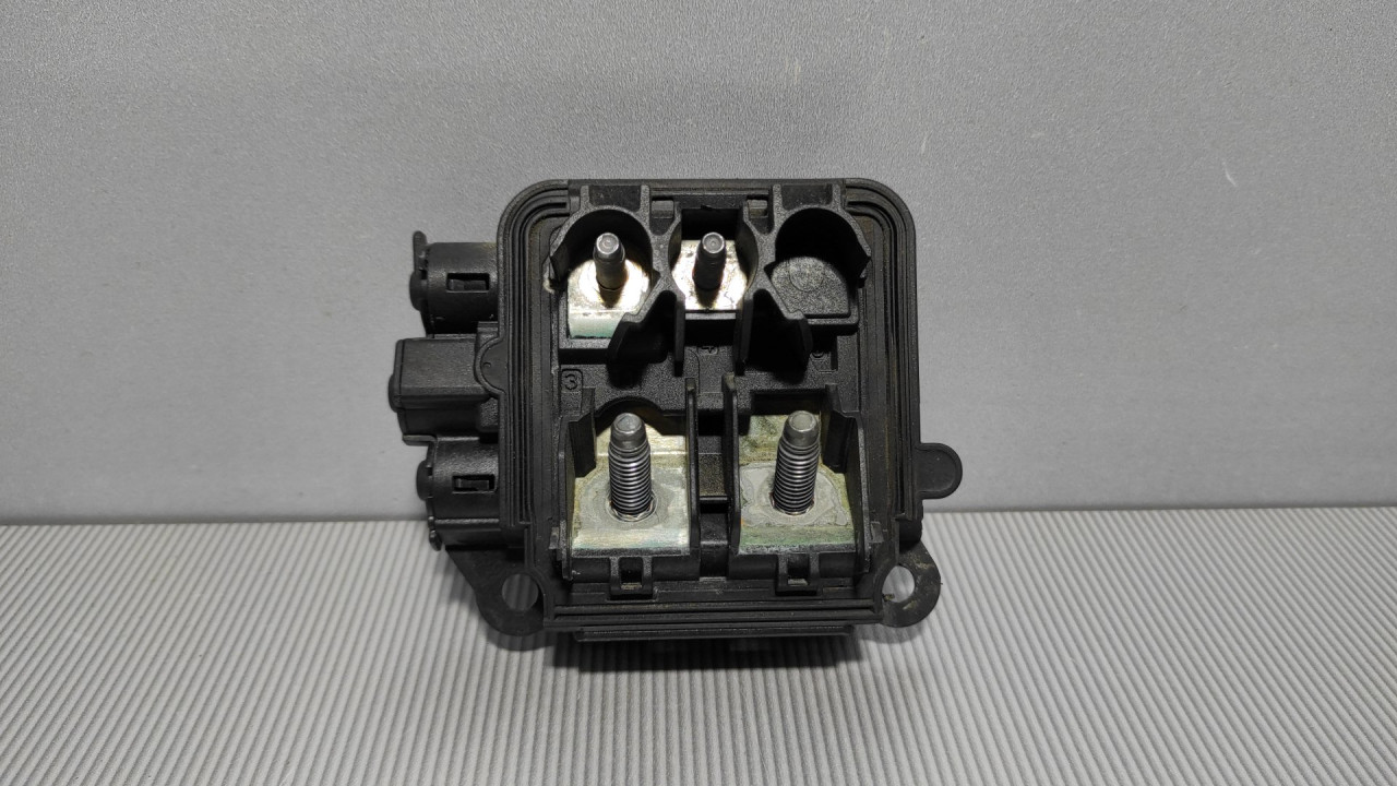 KLEMA MERCEDES C KLASA (W205/S205) > 14-18 A2055451400