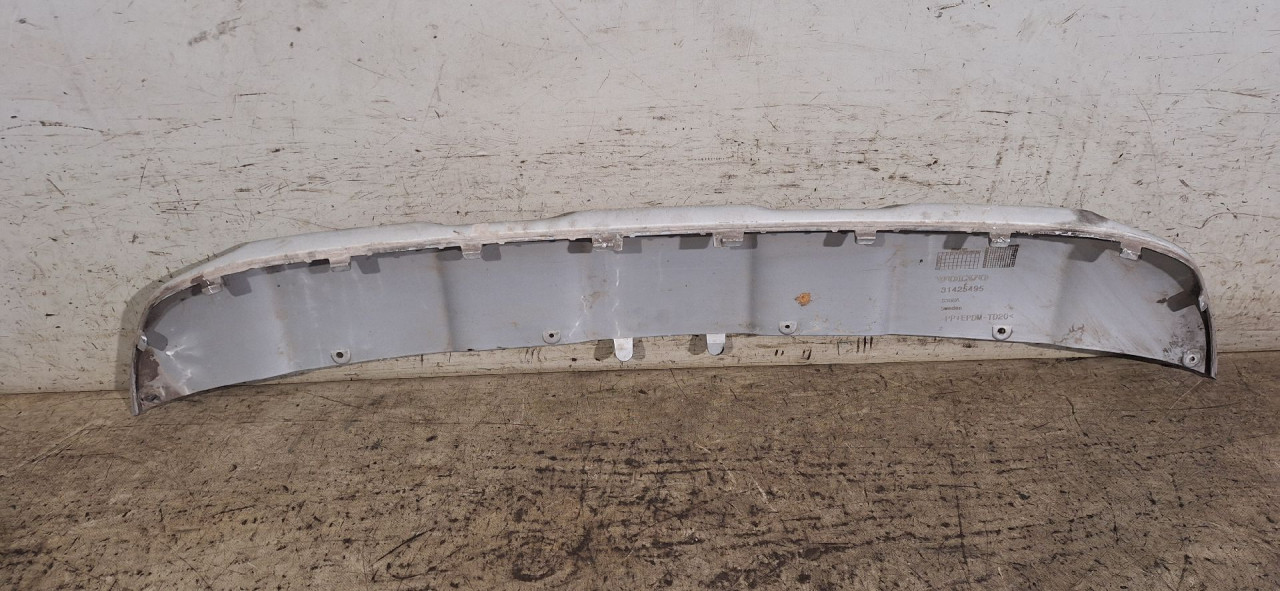 PLASTIKA BRANIKA VOLVO XC60 > 13-17 31425495