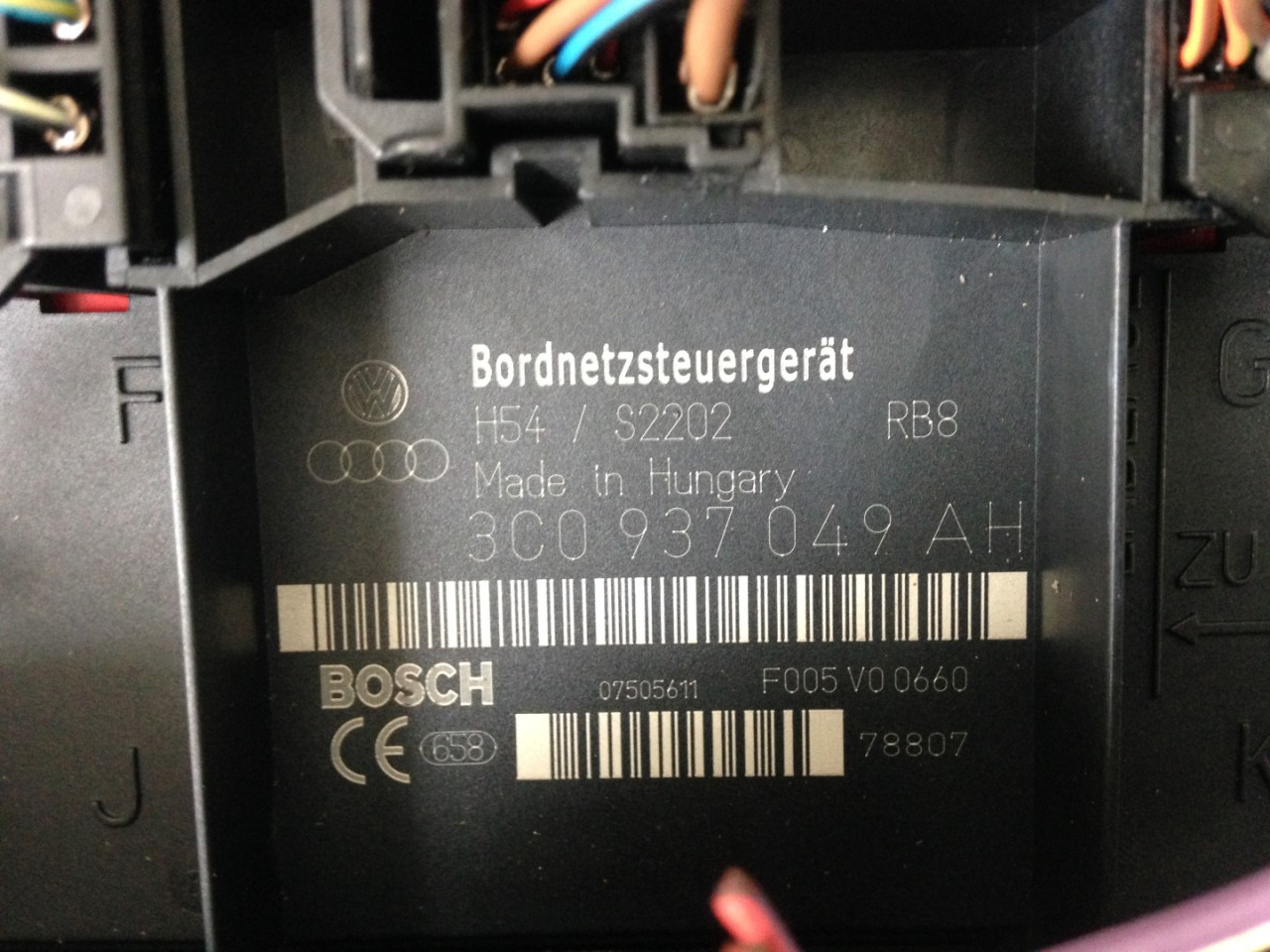 ELEKTRONIKA MODUL VW CADDY > 03-10 3C0937049AH 3C093704