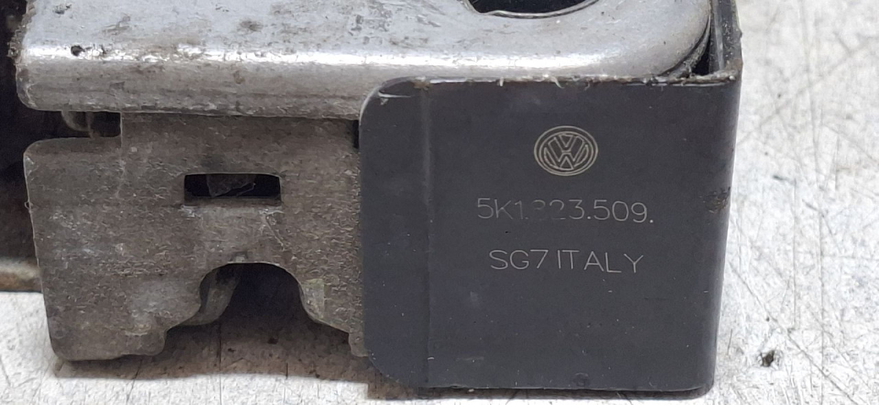 DIJELOVI BRAVA HAUBE VW GOLF 6 SW > 09-13 5K1823509