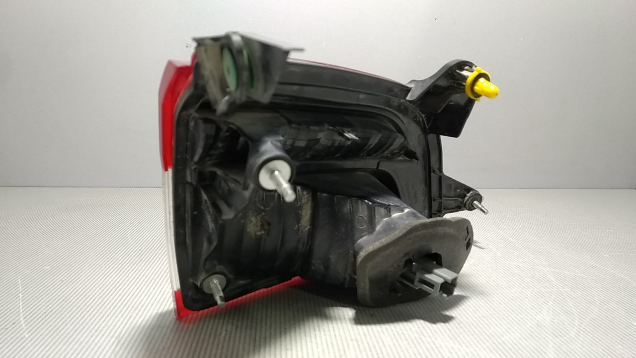 STOP SVJETLO SUBARU LEGACY > 10-14 13260228