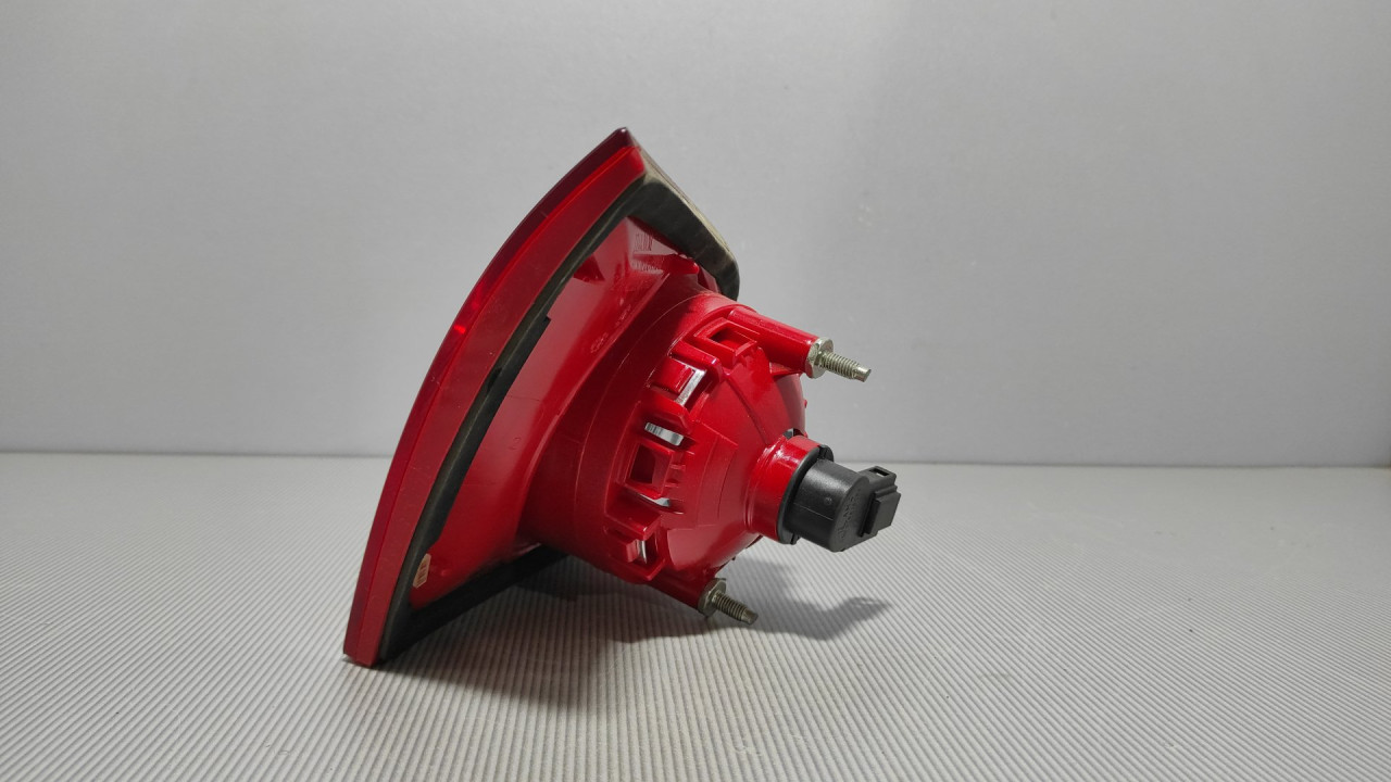 STOP SVJETLO VW PASSAT B6 > 05-10 3C9945094