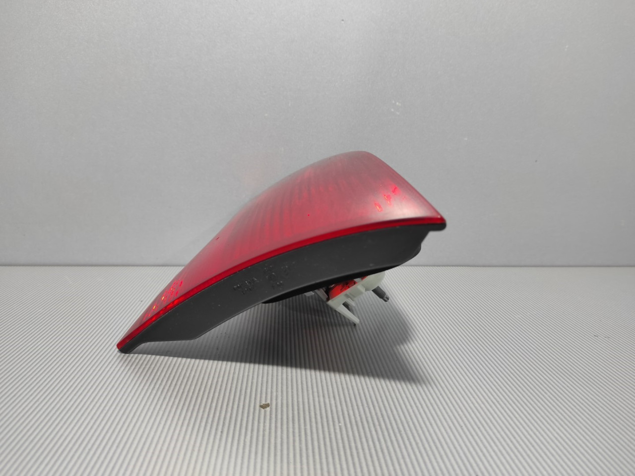 STOP SVJETLO AUDI A4 (B7) > 04-07 8E9945094