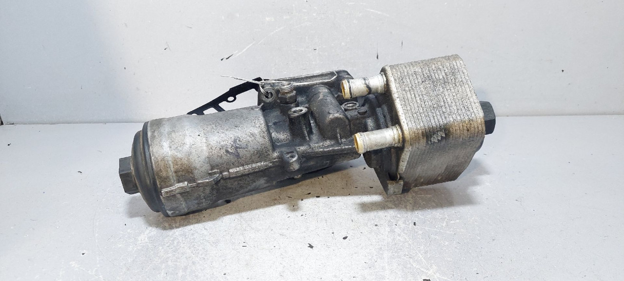 KUCISTE FILTERA ULJA AUDI A4 (B8) > 07-11 045115389K