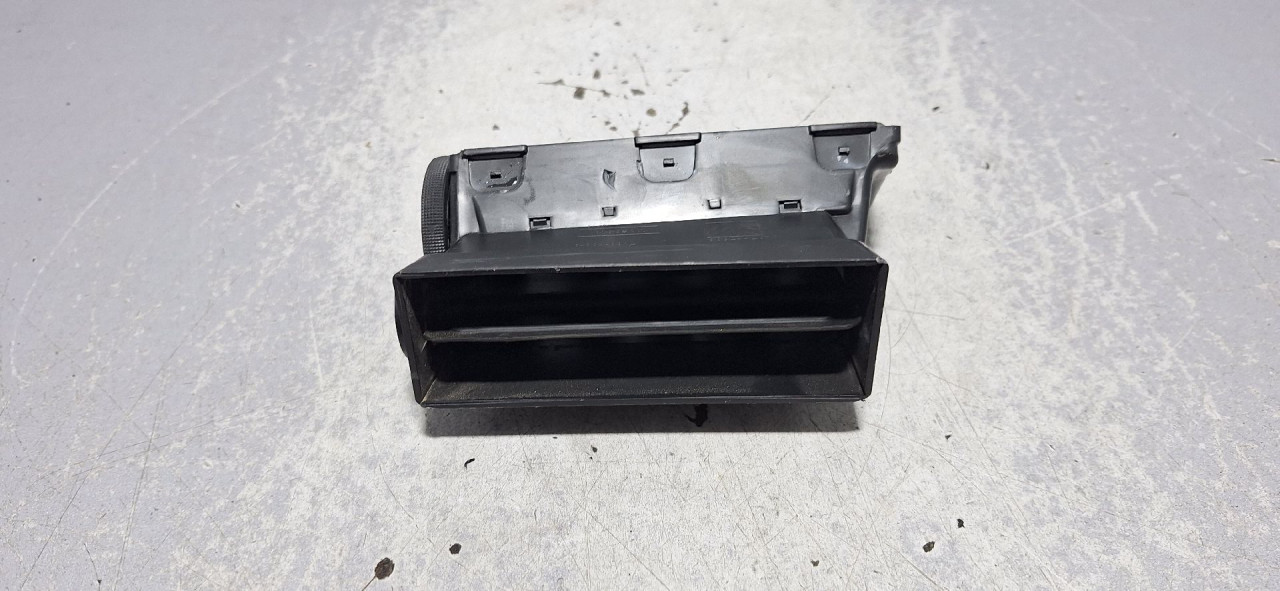 DIJELOVI RESETKA VENTILACIJE CITROEN C5 > 08-10 2.0 9682442677
