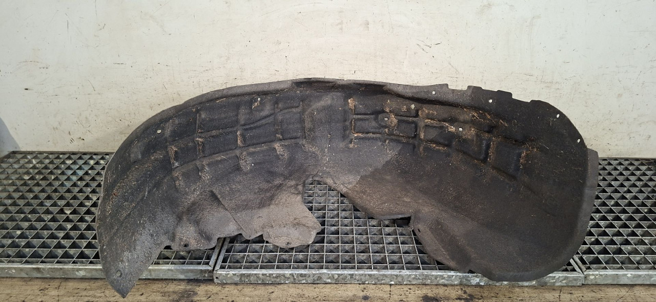 DIJELOVI UNUTRASNJI BLATOBRAN AUDI Q3 > 11-15 2.0 8U0809851TA