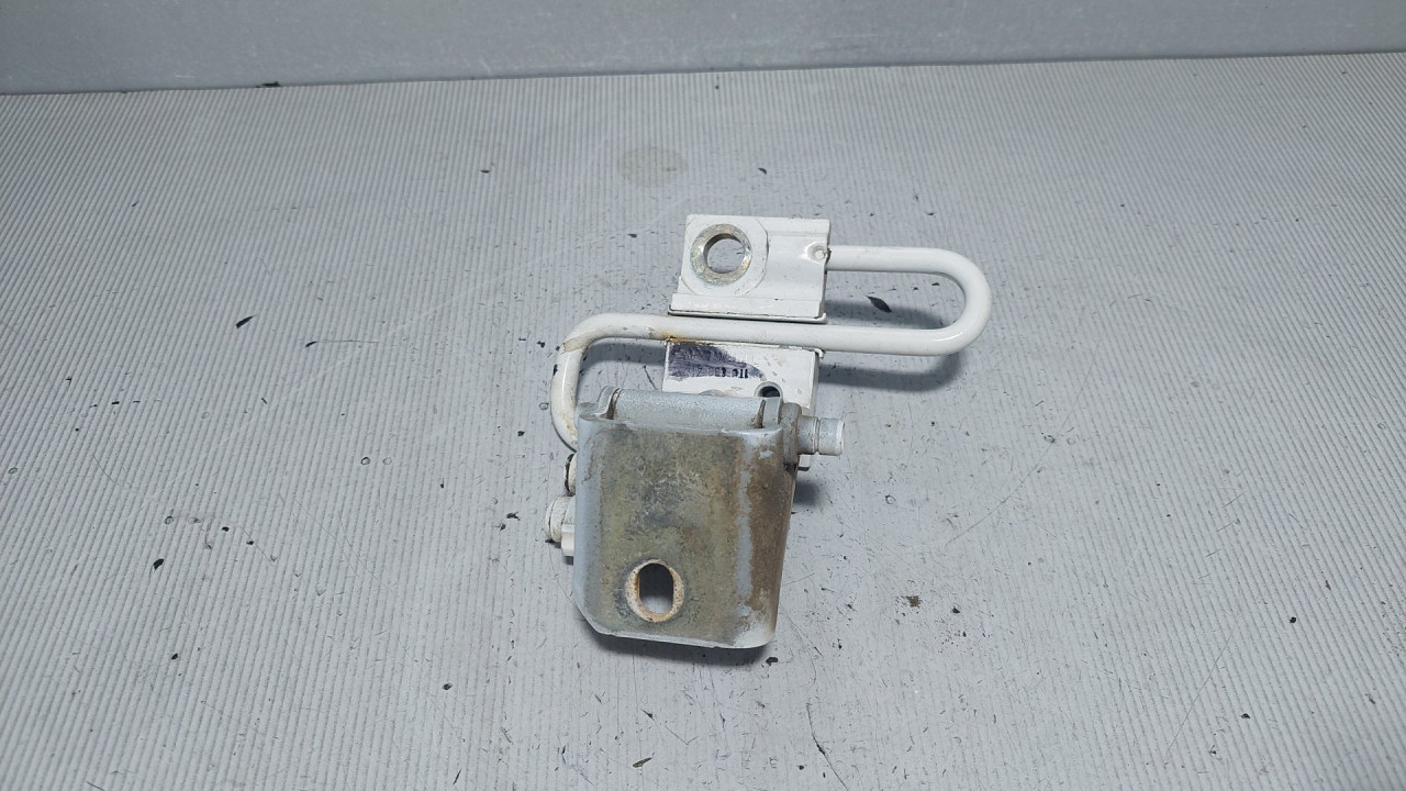 DIJELOVI BAGLAMA VW TOURAN > 03-06 1T0833411